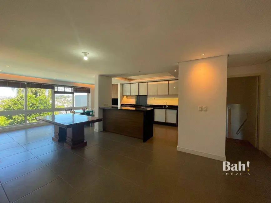 Casa com 3 quartos à venda, 384m2 em Guarani, Novo Hamburgo - RS - imagem 6 Foto 6 de Casa com 3 quartos à venda, 384m2 em Guarani, Novo Hamburgo - RS