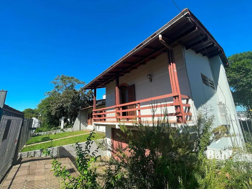 Foto 2 de Casa com 3 quartos à venda, 384m2 em Guarani, Novo Hamburgo - RS