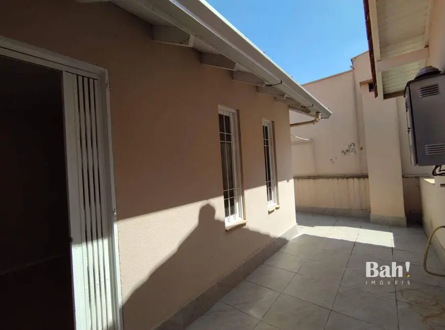 Sobrado com 2 quartos à venda, 300m2 em Nossa Senhora das Graças, Canoas - RS - imagem 5 Foto 5 de Sobrado com 2 quartos à venda, 300m2 em Nossa Senhora das Graças, Canoas - RS