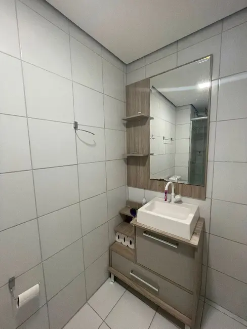 Apartamento com 2 quartos à venda e para alugar, 52m2 em Fátima, Canoas - RS - imagem 8 Foto 8 de Apartamento com 2 quartos à venda e para alugar, 52m2 em Fátima, Canoas - RS