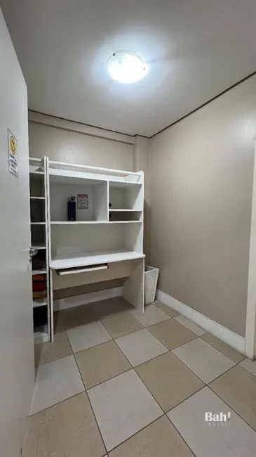 Sala Comercial à venda, 60m2 em Centro, Canoas - RS - imagem 5 Foto 5 de Sala Comercial à venda, 60m2 em Centro, Canoas - RS