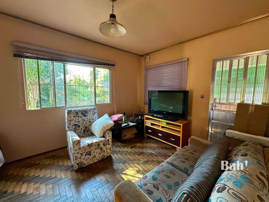 Casa com 5 quartos à venda, 682m2 em São José, Canoas - RS - imagem 8 Foto 8 de Casa com 5 quartos à venda, 682m2 em São José, Canoas - RS