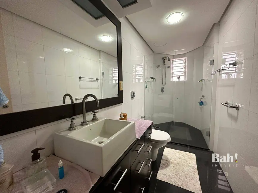 Apartamento com 3 quartos à venda, 202m2 em Marechal Rondon, Canoas - RS - imagem 9 Foto 9 de Apartamento com 3 quartos à venda, 202m2 em Marechal Rondon, Canoas - RS