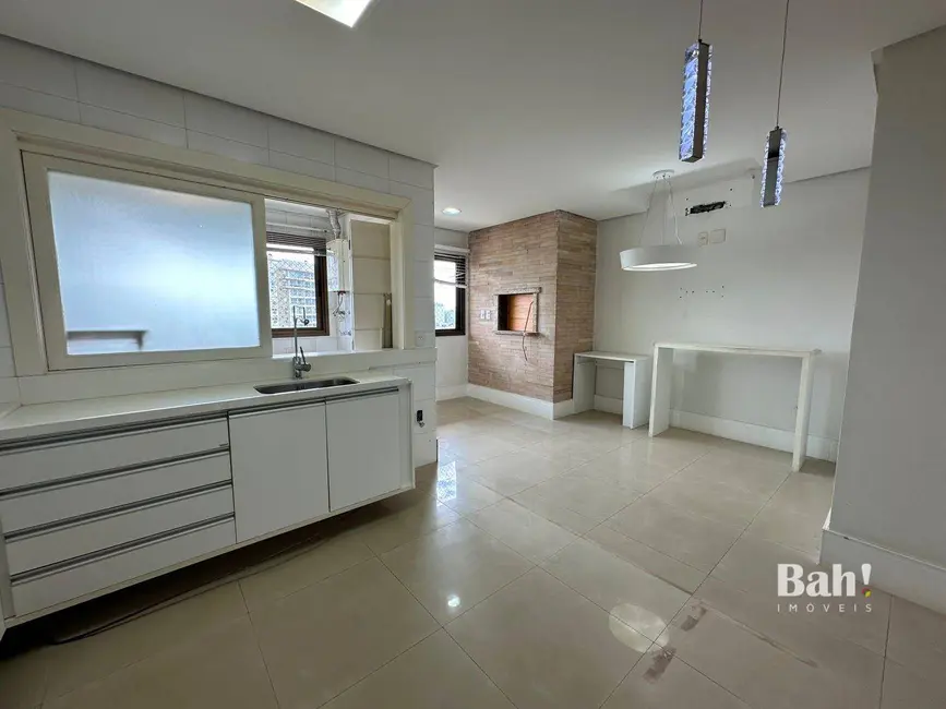 Cobertura com 3 quartos à venda, 426m2 em Centro, Canoas - RS - imagem 6 Foto 6 de Cobertura com 3 quartos à venda, 426m2 em Centro, Canoas - RS