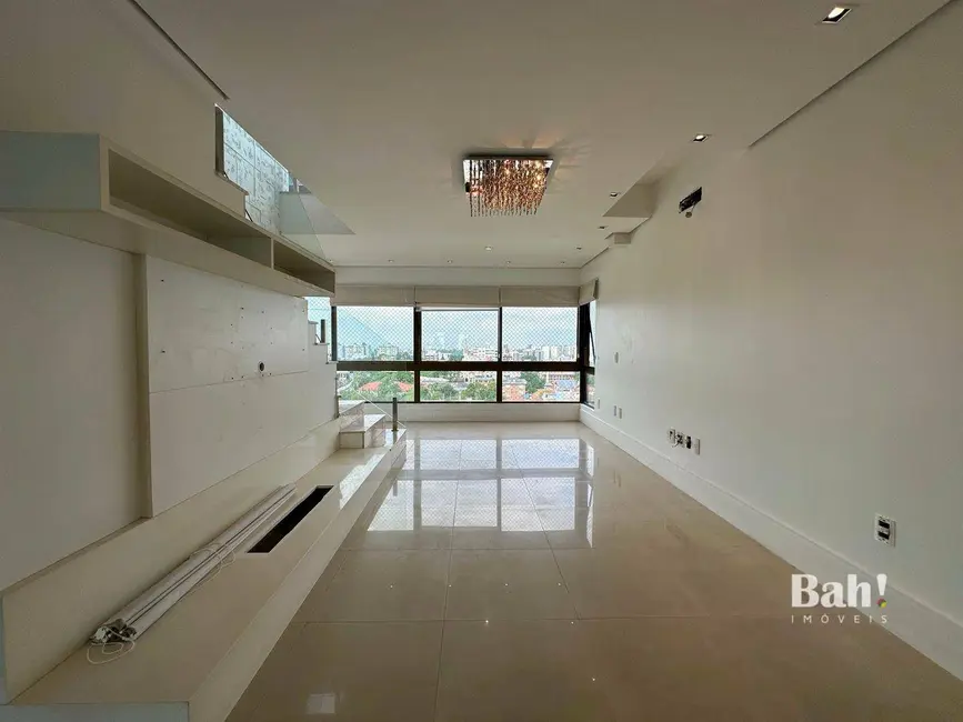 Cobertura com 3 quartos à venda, 426m2 em Centro, Canoas - RS - imagem 3 Foto 3 de Cobertura com 3 quartos à venda, 426m2 em Centro, Canoas - RS