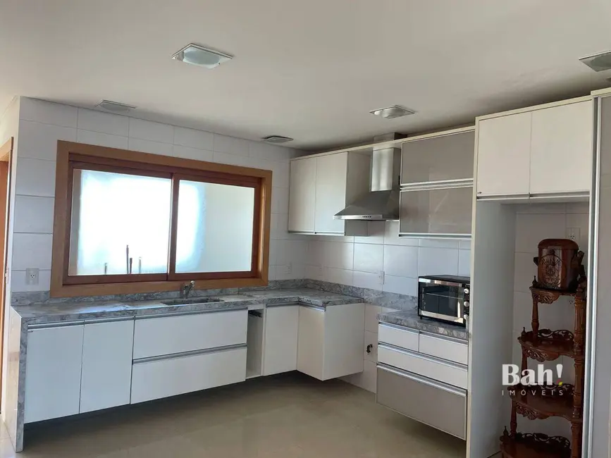 Cobertura com 3 quartos à venda, 426m2 em Centro, Canoas - RS - imagem 5 Foto 5 de Cobertura com 3 quartos à venda, 426m2 em Centro, Canoas - RS