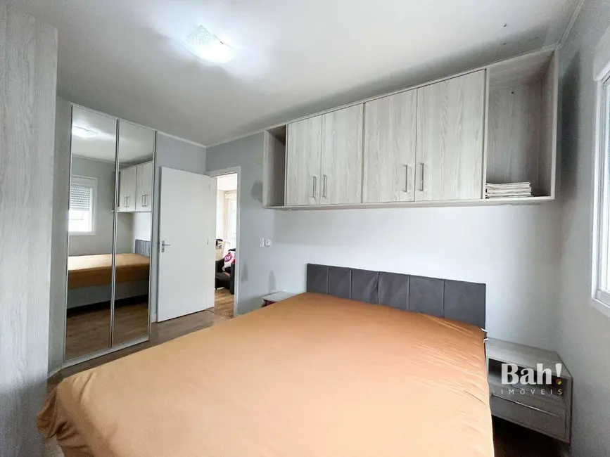Apartamento com 2 quartos à venda, 52m2 em Fátima, Canoas - RS - imagem 6 Foto 6 de Apartamento com 2 quartos à venda, 52m2 em Fátima, Canoas - RS