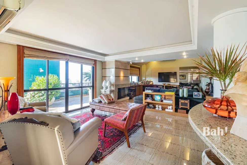 Foto 4 de Cobertura com 3 quartos à venda, 450m2 em Centro, Canoas - RS