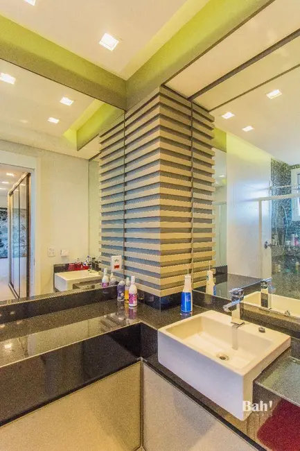 Foto 5 de Apartamento com 2 quartos à venda, 204m2 em Nossa Senhora das Graças, Canoas - RS