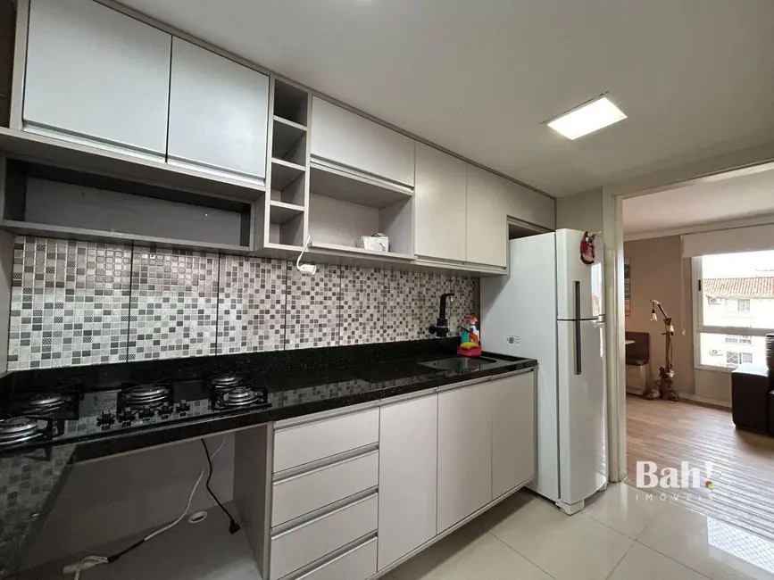 Foto 3 de Apartamento com 3 quartos à venda, 61m2 em Mato Grande, Canoas - RS