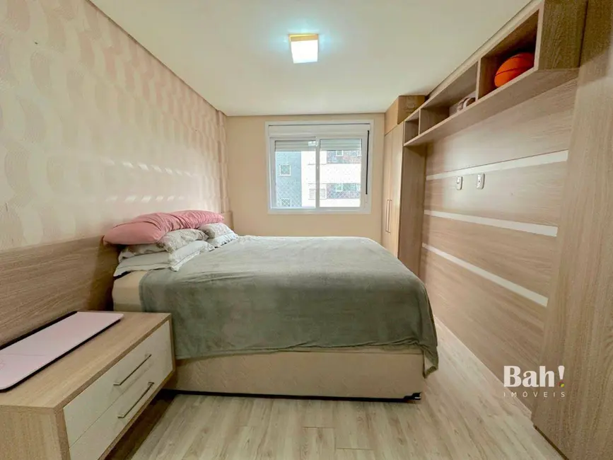 Apartamento com 2 quartos à venda, 128m2 em Nossa Senhora das Graças, Canoas - RS - imagem 9 Foto 9 de Apartamento com 2 quartos à venda, 128m2 em Nossa Senhora das Graças, Canoas - RS