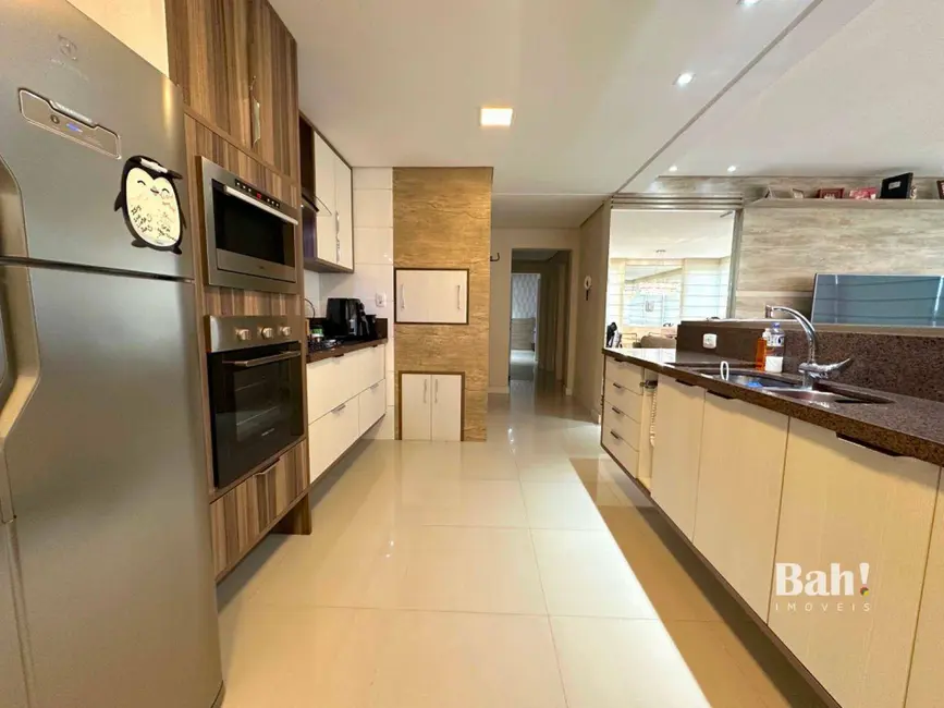 Apartamento com 2 quartos à venda, 128m2 em Nossa Senhora das Graças, Canoas - RS - imagem 8 Foto 8 de Apartamento com 2 quartos à venda, 128m2 em Nossa Senhora das Graças, Canoas - RS
