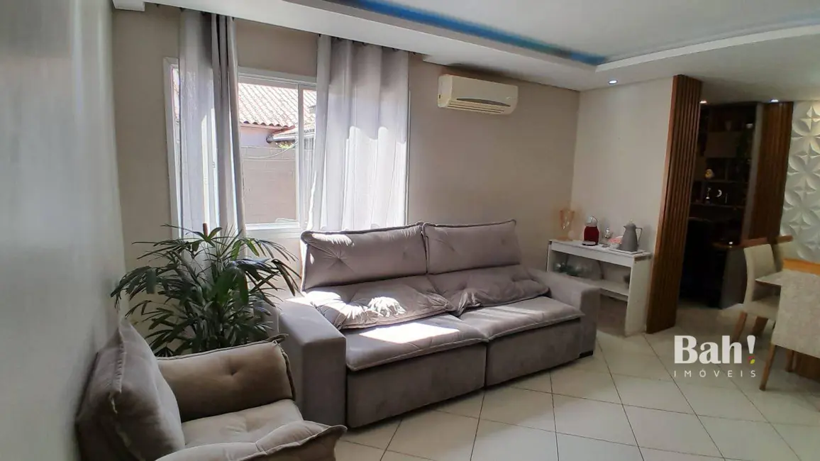 Foto 2 de Casa de Condomínio com 2 quartos à venda, 100m2 em Olaria, Canoas - RS