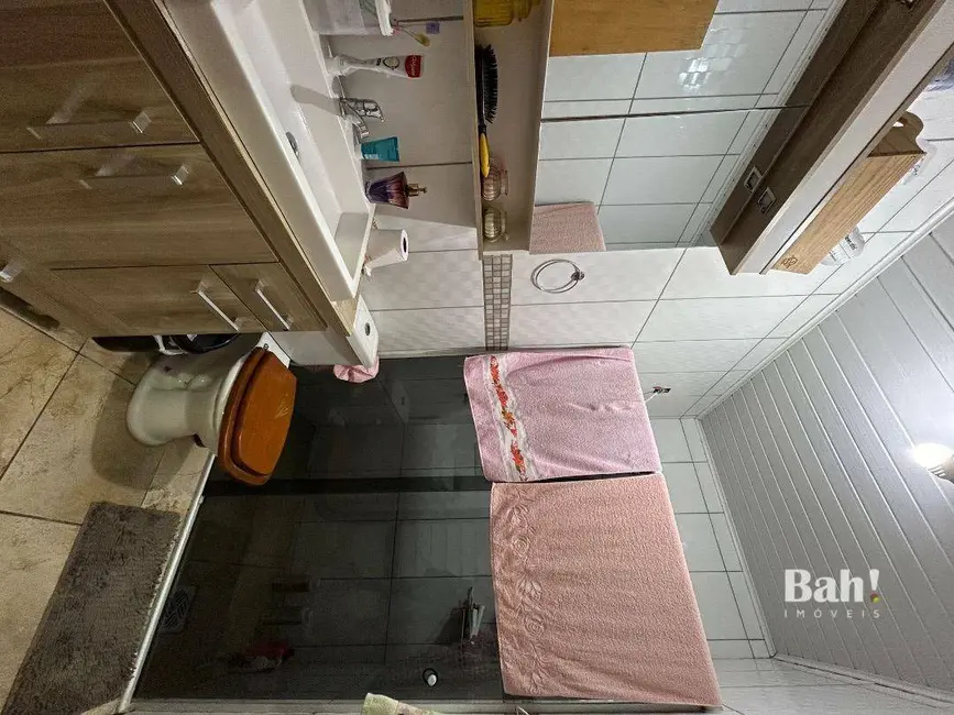Casa com 2 quartos à venda, 200m2 em Estância Velha, Canoas - RS - imagem 9 Foto 9 de Casa com 2 quartos à venda, 200m2 em Estância Velha, Canoas - RS
