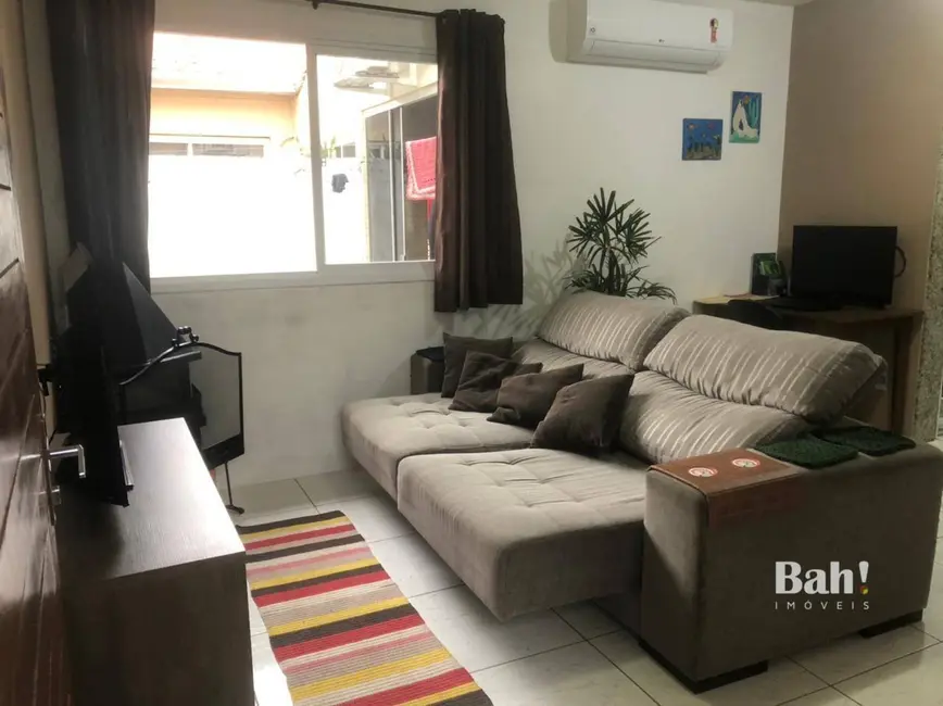 Casa de Condomínio com 2 quartos à venda, 100m2 em Olaria, Canoas - RS - imagem 5 Foto 5 de Casa de Condomínio com 2 quartos à venda, 100m2 em Olaria, Canoas - RS