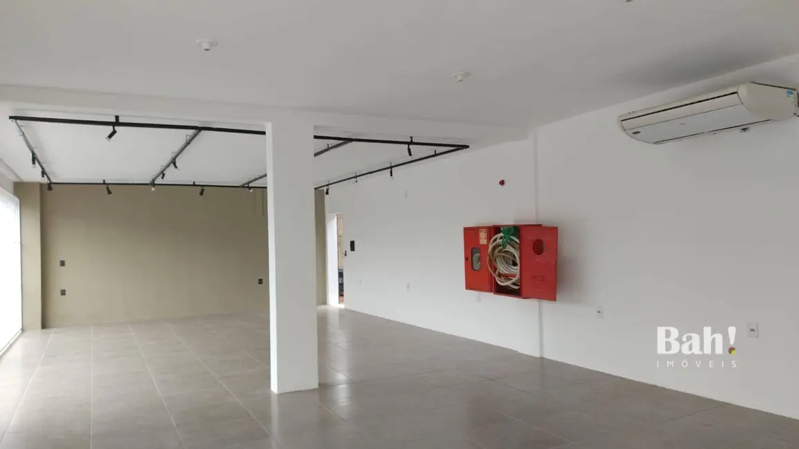 Loja para alugar, 90m2 em Mathias Velho, Canoas - RS - imagem 3 Foto 3 de Loja para alugar, 90m2 em Mathias Velho, Canoas - RS