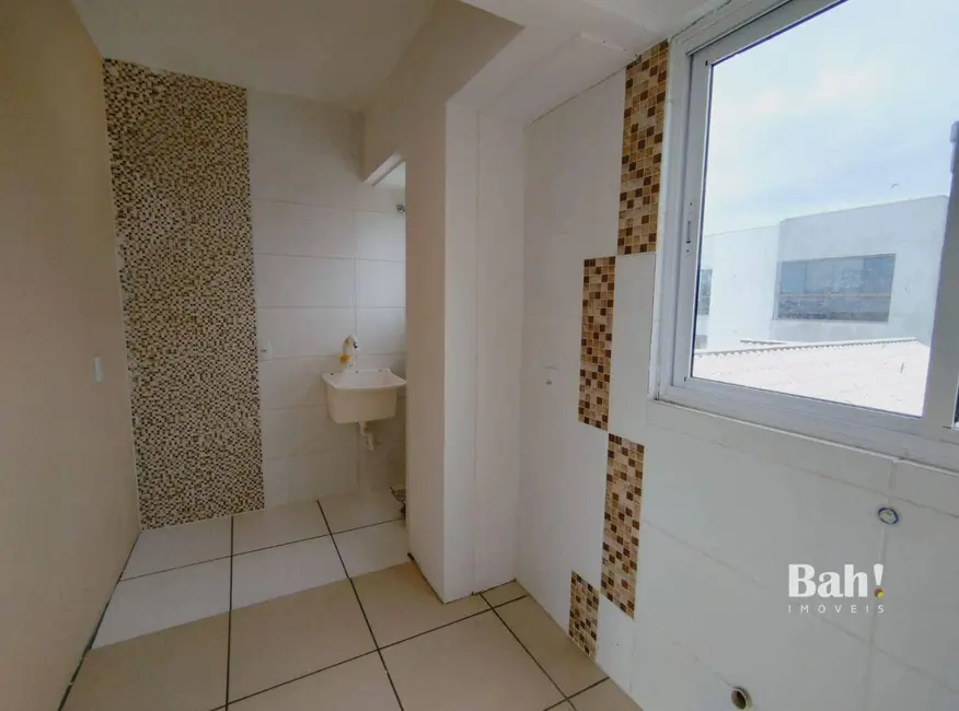 Foto 4 de Apartamento com 2 quartos à venda, 75m2 em Centro, Canoas - RS