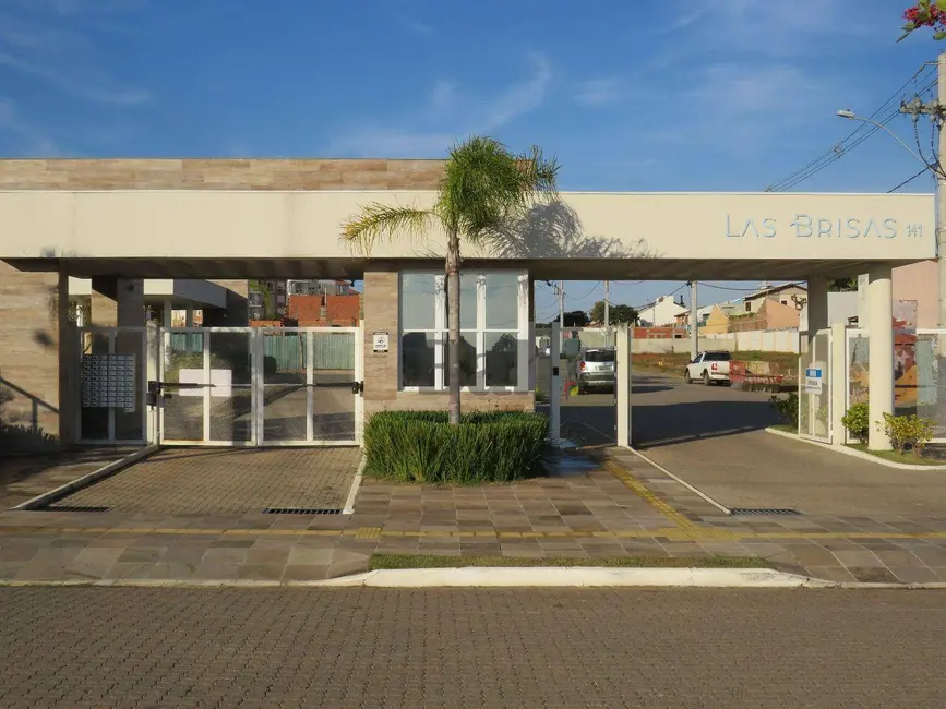 Sobrado com 3 quartos à venda, 230m2 em Igara, Canoas - RS - imagem 7 Foto 7 de Sobrado com 3 quartos à venda, 230m2 em Igara, Canoas - RS