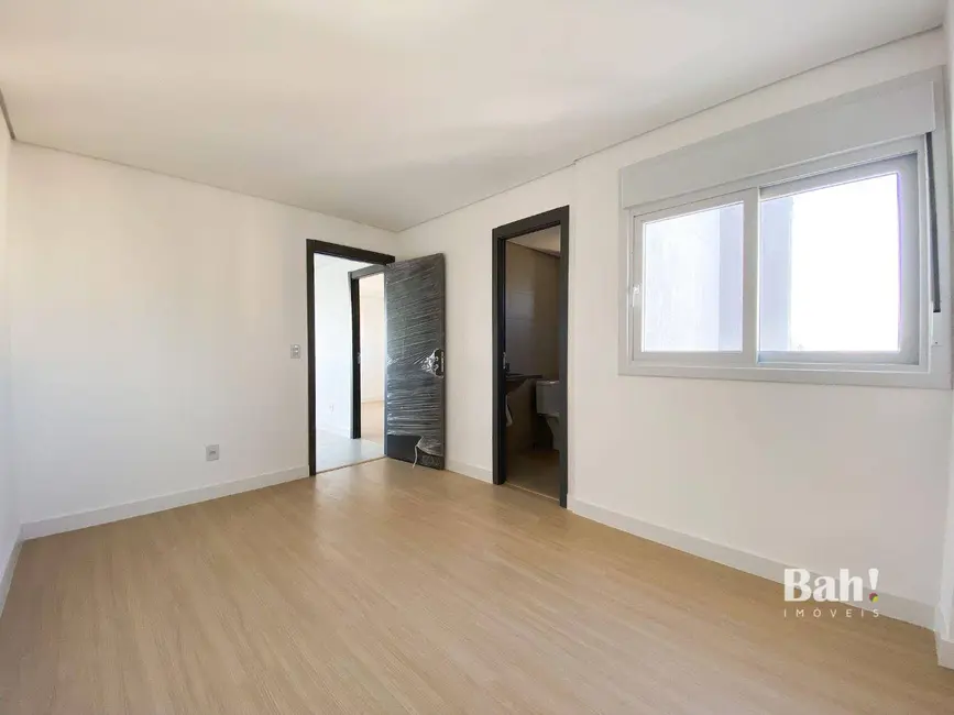 Apartamento com 2 quartos à venda, 77m2 em Centro, Canoas - RS - imagem 7 Foto 7 de Apartamento com 2 quartos à venda, 77m2 em Centro, Canoas - RS