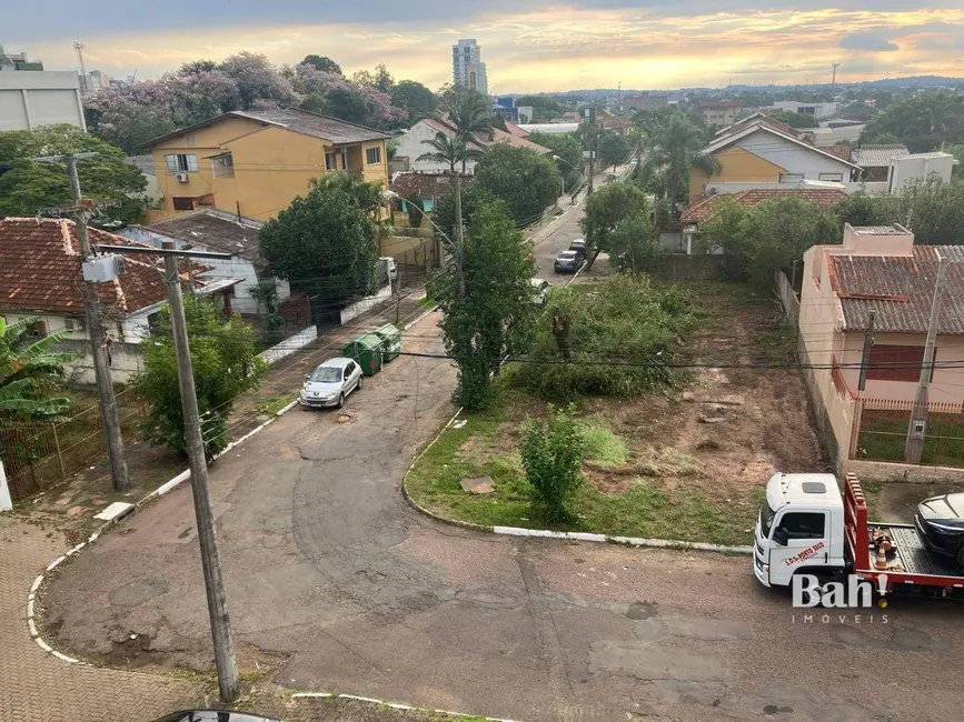 Foto 2 de Terreno / Lote à venda, 300m2 em Centro, Canoas - RS