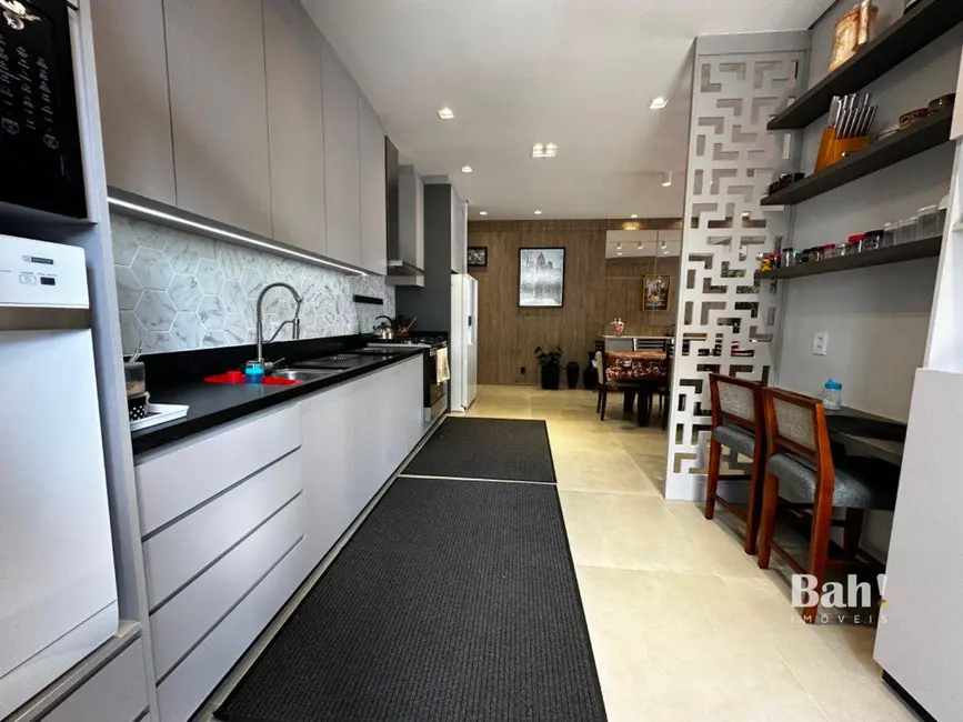 Foto 9 de Sobrado com 3 quartos à venda, 241m2 em Igara, Canoas - RS