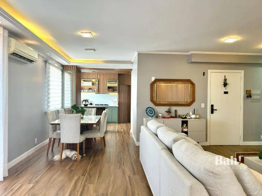 Cobertura com 3 quartos à venda, 328m2 em Centro, Canoas - RS - imagem 2 Foto 2 de Cobertura com 3 quartos à venda, 328m2 em Centro, Canoas - RS