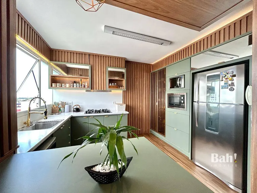 Cobertura com 3 quartos à venda, 328m2 em Centro, Canoas - RS - imagem 9 Foto 9 de Cobertura com 3 quartos à venda, 328m2 em Centro, Canoas - RS