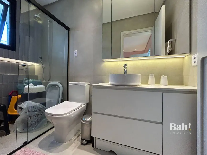 Foto 4 de Sobrado com 3 quartos à venda, 241m2 em Igara, Canoas - RS