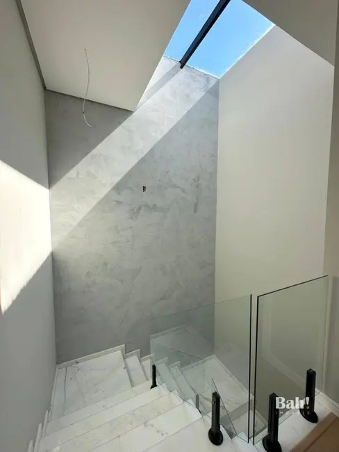 Foto 8 de Sobrado com 4 quartos à venda, 200m2 em Estância Velha, Canoas - RS