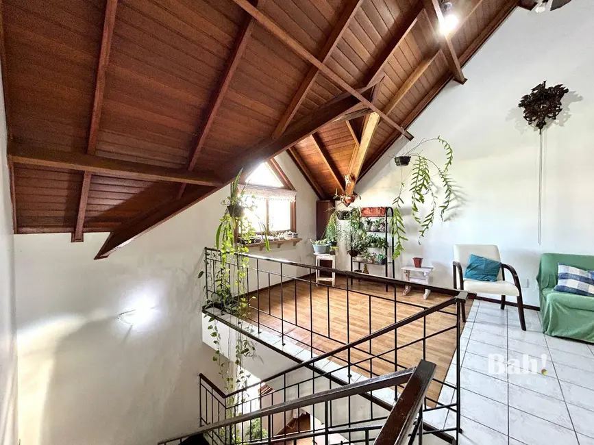 Cobertura com 3 quartos à venda, 94m2 em Nossa Senhora das Graças, Canoas - RS - imagem 4 Foto 4 de Cobertura com 3 quartos à venda, 94m2 em Nossa Senhora das Graças, Canoas - RS