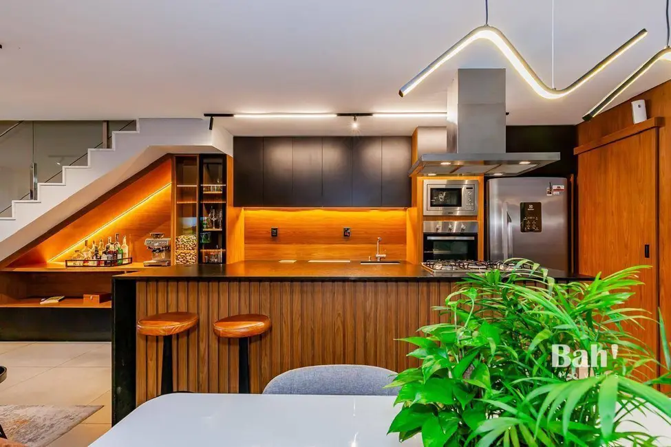 Foto 3 de Sobrado com 3 quartos à venda, 240m2 em Estância Velha, Canoas - RS