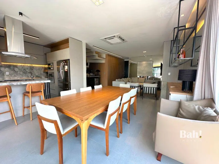 Foto 4 de Sobrado com 4 quartos à venda, 193m2 em Fátima, Canoas - RS