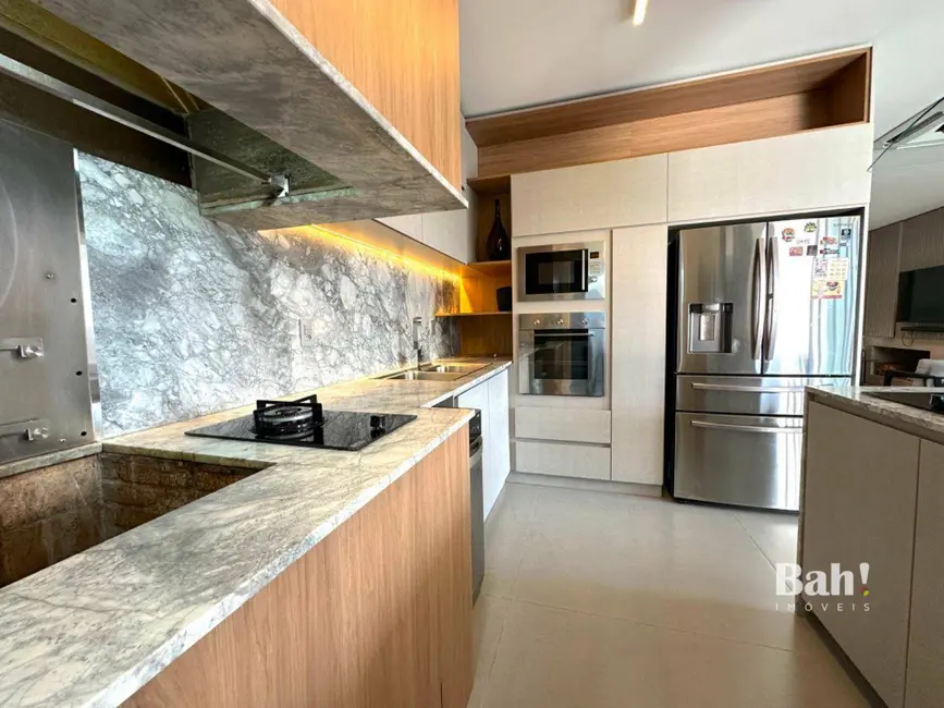 Foto 7 de Sobrado com 4 quartos à venda, 193m2 em Fátima, Canoas - RS