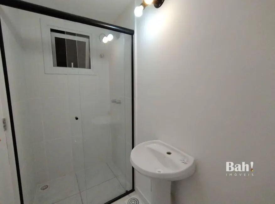 Apartamento com 2 quartos para alugar, 56m2 em Marechal Rondon, Canoas - RS - imagem 8 Foto 8 de Apartamento com 2 quartos para alugar, 56m2 em Marechal Rondon, Canoas - RS