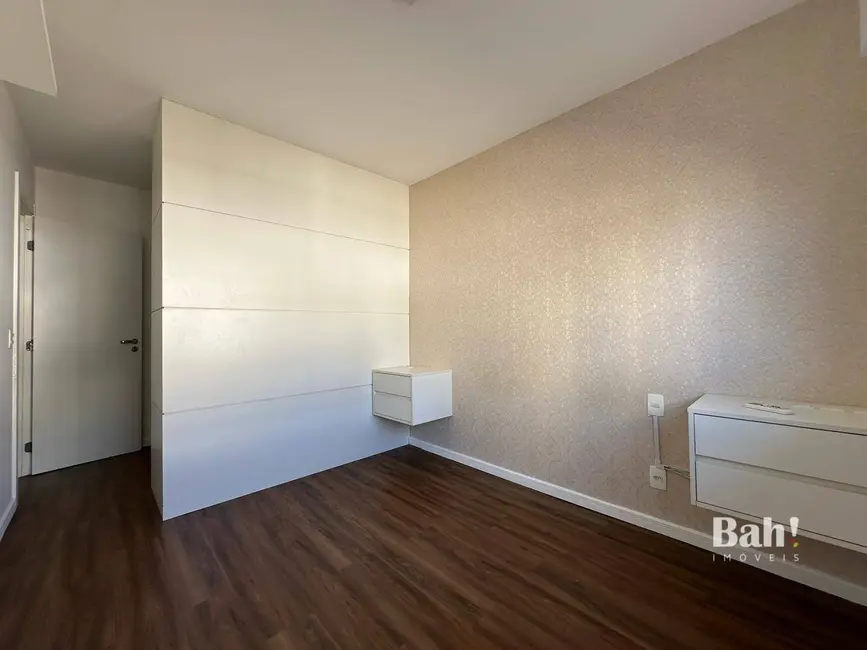 Sobrado com 3 quartos à venda e para alugar, 135m2 em Centro, Canoas - RS - imagem 7 Foto 7 de Sobrado com 3 quartos à venda e para alugar, 135m2 em Centro, Canoas - RS