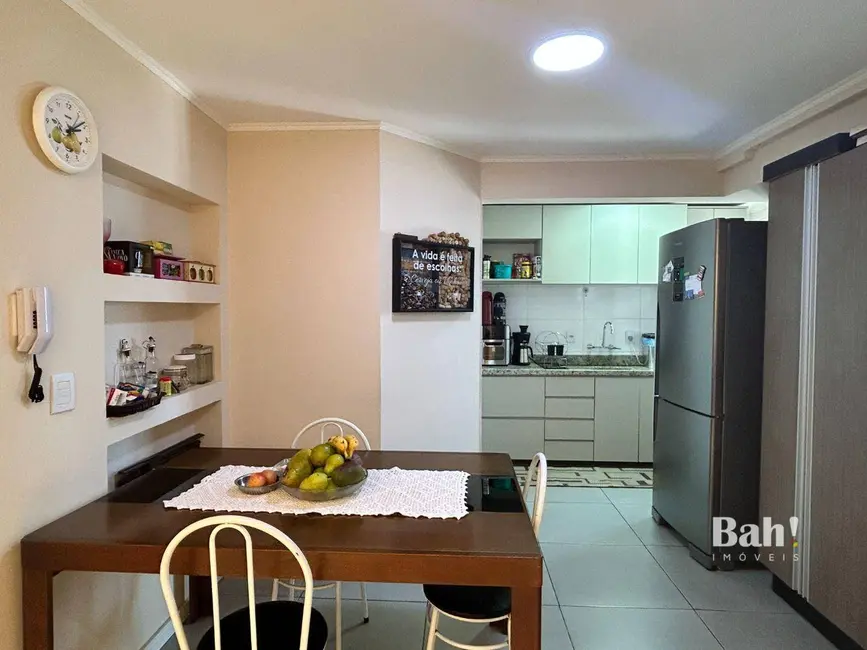 Apartamento com 3 quartos à venda, 140m2 em Centro, Canoas - RS - imagem 4 Foto 4 de Apartamento com 3 quartos à venda, 140m2 em Centro, Canoas - RS