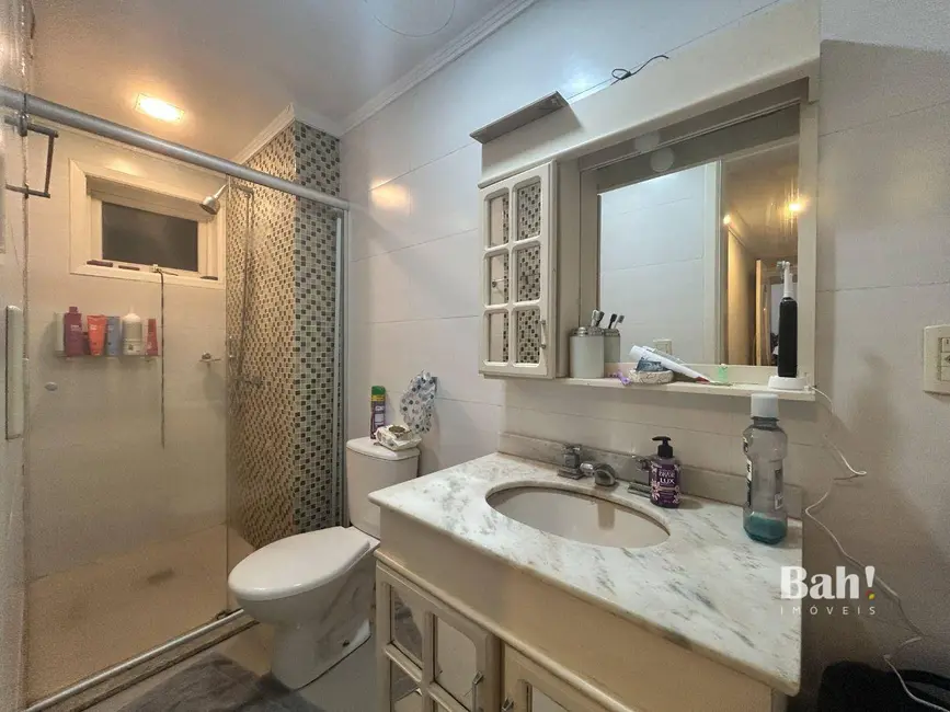 Apartamento com 2 quartos à venda, 85m2 em Centro, Canoas - RS - imagem 8 Foto 8 de Apartamento com 2 quartos à venda, 85m2 em Centro, Canoas - RS