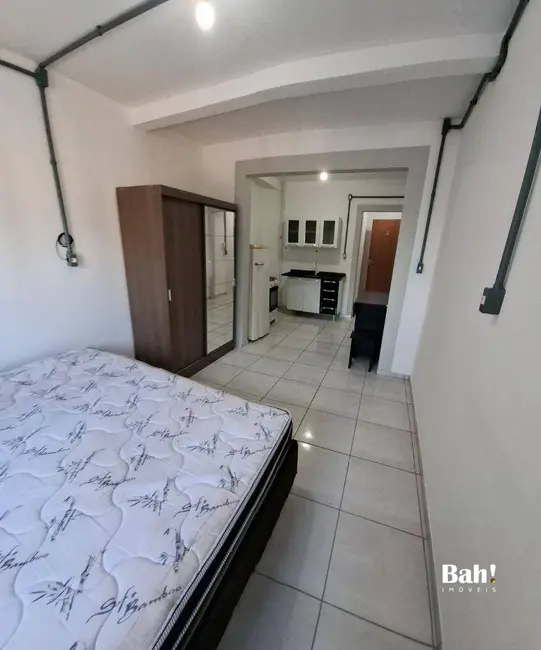 Apartamento com 1 quarto para alugar, 28m2 em Marechal Rondon, Canoas - RS - imagem 3 Foto 3 de Apartamento com 1 quarto para alugar, 28m2 em Marechal Rondon, Canoas - RS