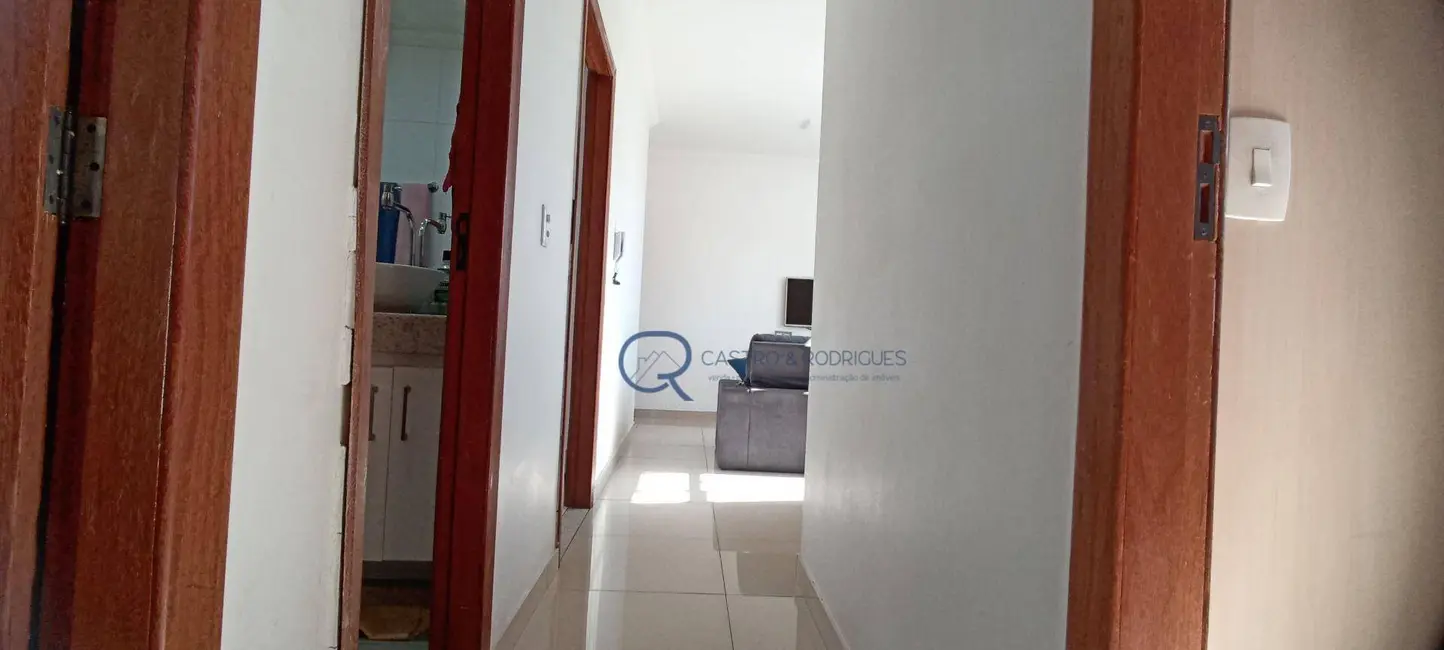 Apartamento com 3 quartos à venda, 65m2 em Heliópolis, Belo Horizonte - MG - imagem 3 Foto 3 de Apartamento com 3 quartos à venda, 65m2 em Heliópolis, Belo Horizonte - MG