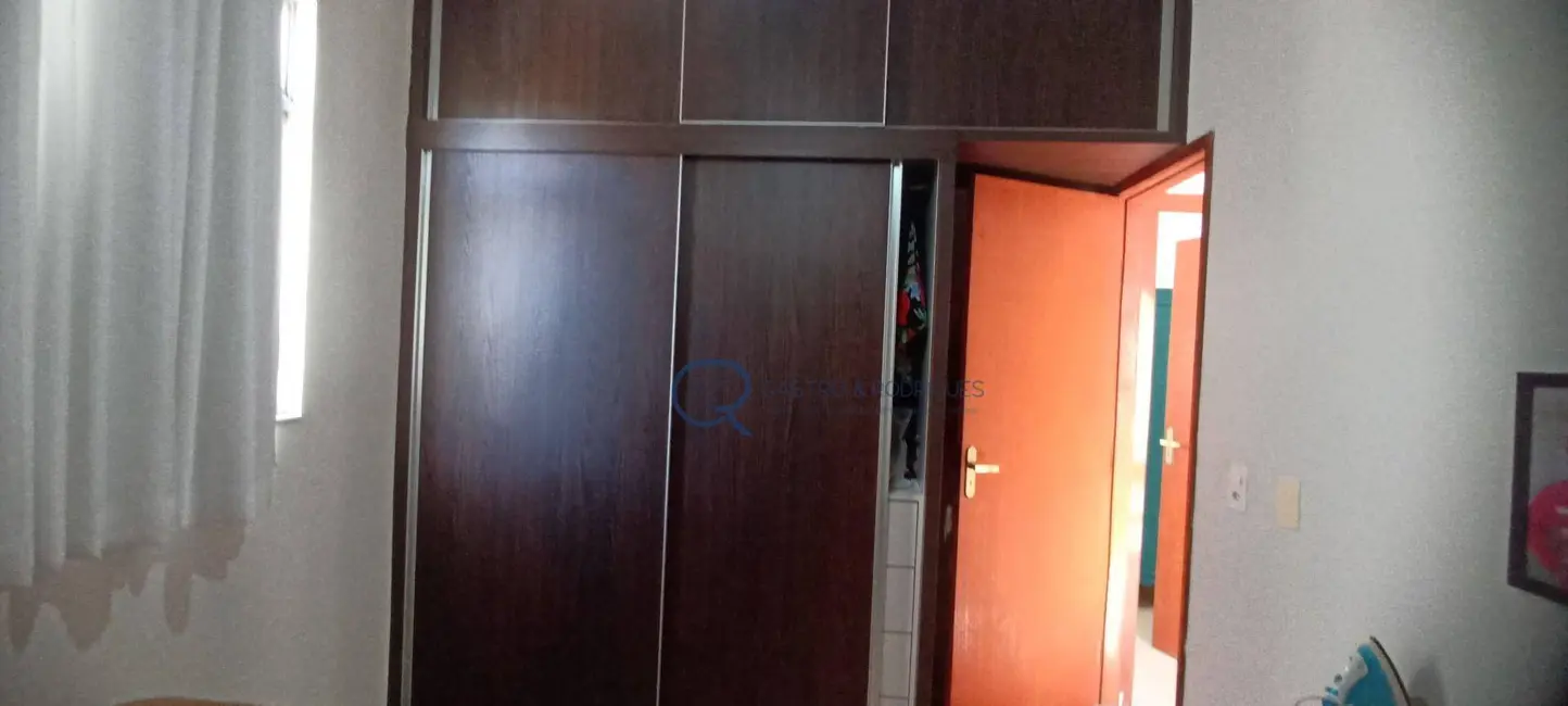 Apartamento com 3 quartos à venda, 65m2 em Heliópolis, Belo Horizonte - MG - imagem 6 Foto 6 de Apartamento com 3 quartos à venda, 65m2 em Heliópolis, Belo Horizonte - MG