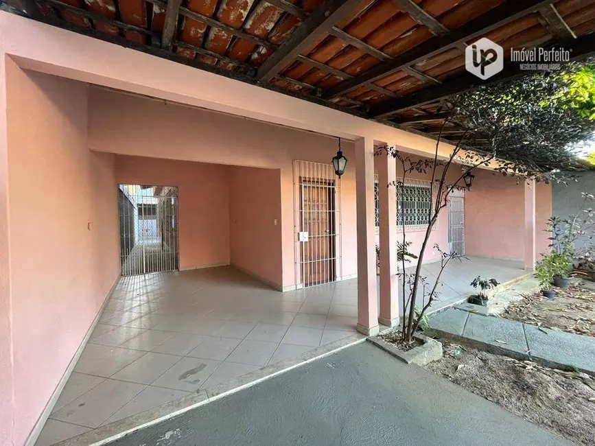 Foto 1 de Casa com 3 quartos para alugar, 360m2 em Centro de Vila Velha, Vila Velha - ES