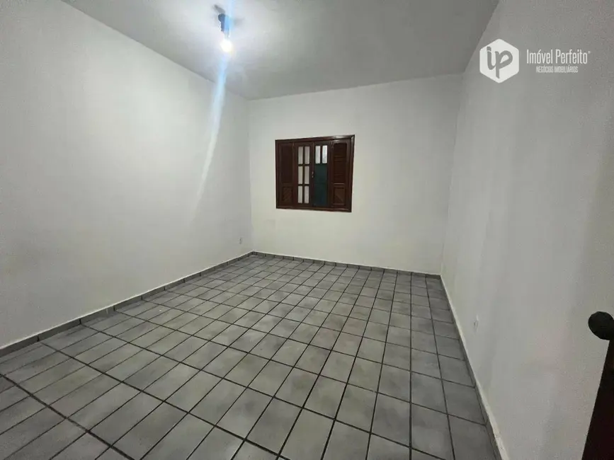 Foto 12 de Casa com 3 quartos para alugar, 200m2 em Vila Velha - ES