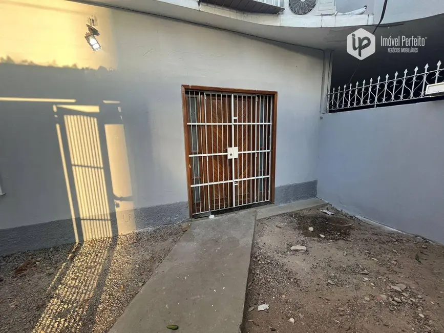 Foto 2 de Casa com 3 quartos para alugar, 200m2 em Vila Velha - ES