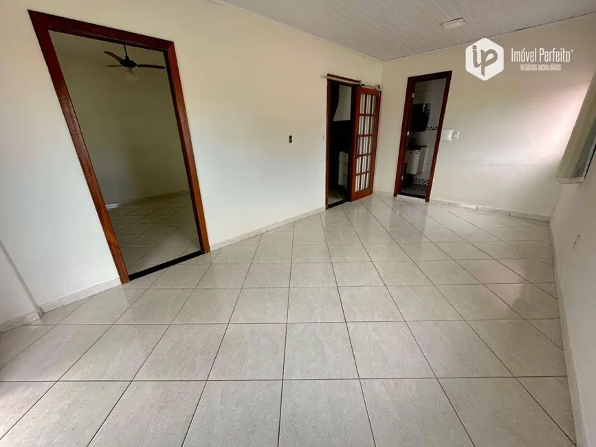 Foto 4 de Apartamento com 1 quarto para alugar, 60m2 em Cobilândia, Vila Velha - ES