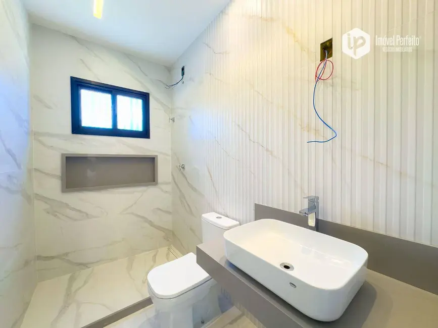 Casa de Condomínio com 4 quartos à venda, 472m2 em Jacuhy, Serra - ES - imagem 5 Foto 5 de Casa de Condomínio com 4 quartos à venda, 472m2 em Jacuhy, Serra - ES