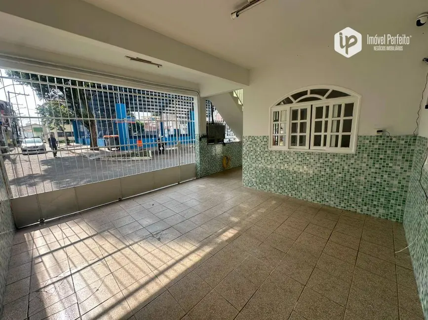 Foto 3 de Casa com 3 quartos para alugar, 90m2 em Solon Borges, Vitoria - ES