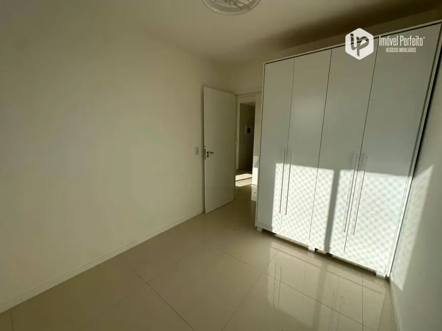 Foto 8 de Apartamento com 2 quartos para alugar, 90m2 em Jockey de Itaparica, Vila Velha - ES
