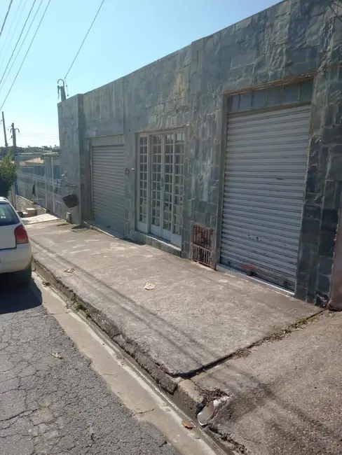 Foto 2 de Casa com 3 quartos à venda, 300m2 em Salto De Pirapora - SP