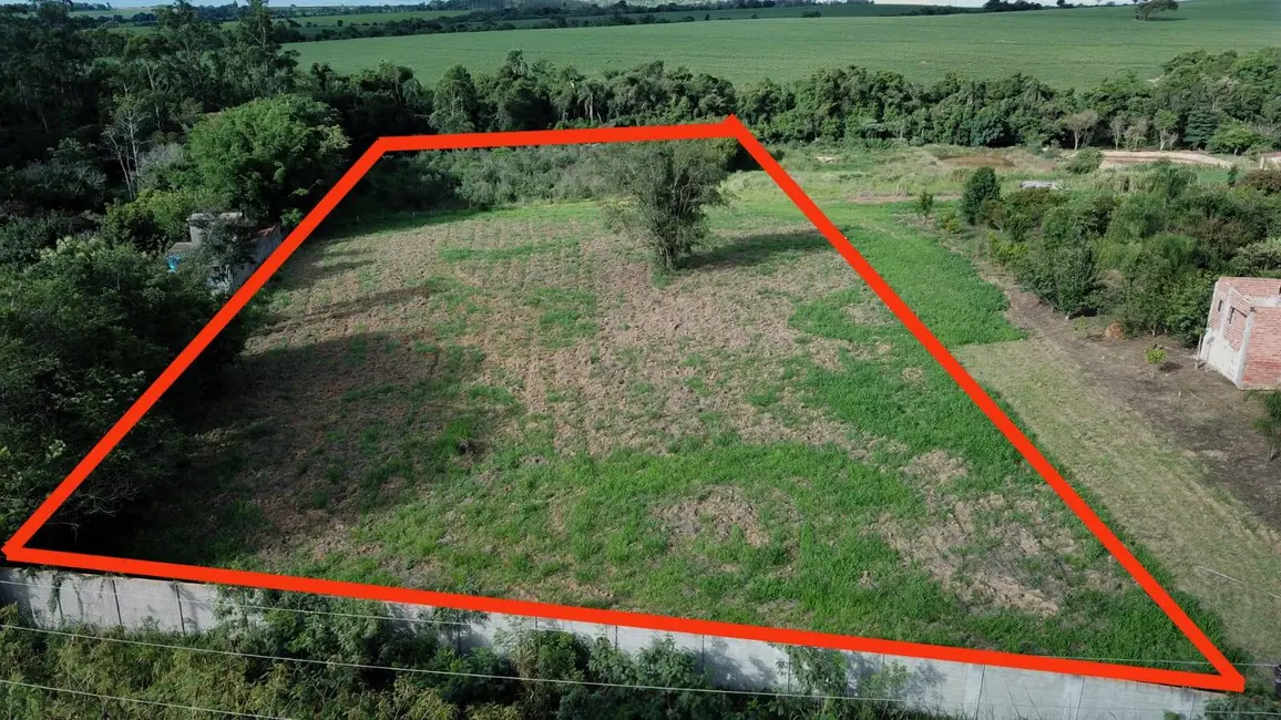 Foto 1 de Terreno / Lote à venda, 1000m2 em Capela Do Alto - SP