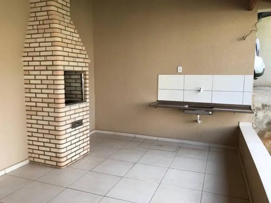 Foto 4 de Chácara com 4 quartos à venda, 800m2 em Centro, Aracoiaba Da Serra - SP